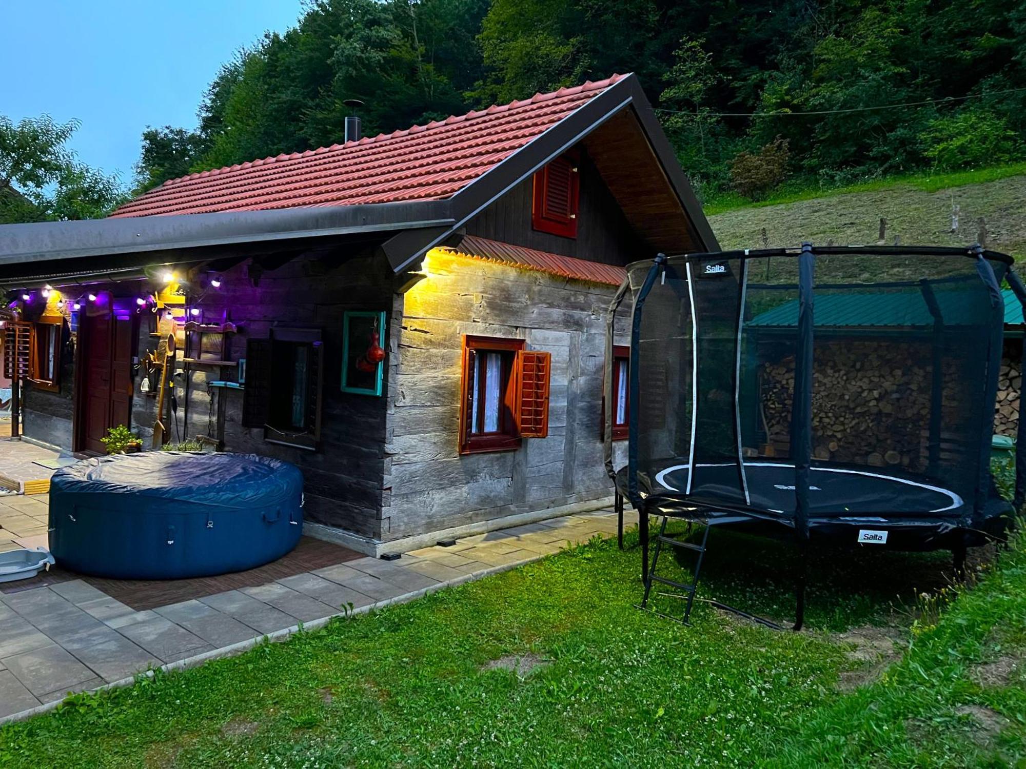Villa Pepeljuga Kuca Za Odmor Vizovlje Bagian luar foto
